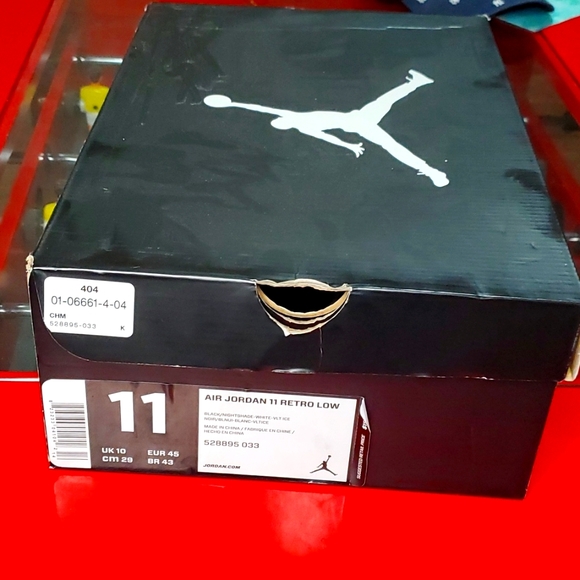 Air Jordan 11🐍 - Picture 9 of 9